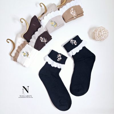 جوراب لب پاکتی جوراب گلدوزی