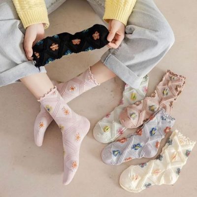 طرح برجسته گل با لب فری