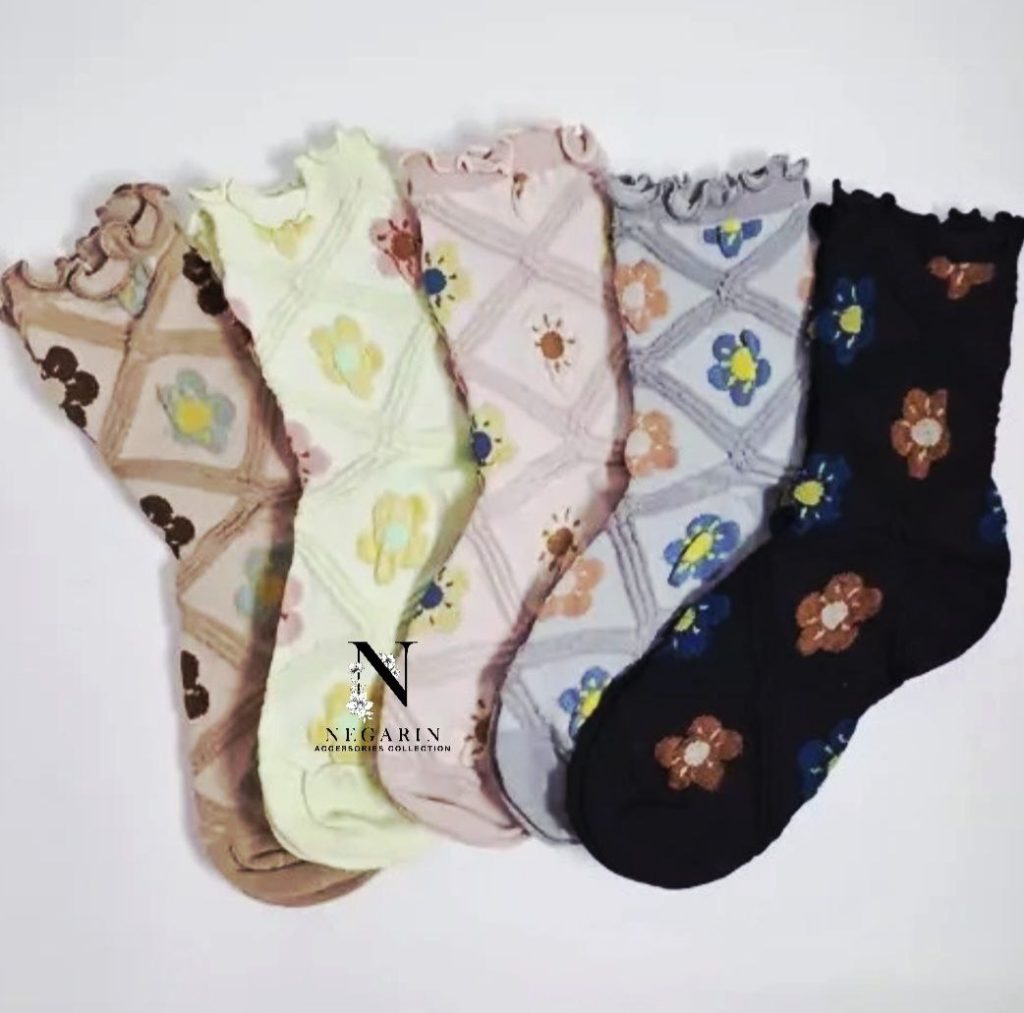 طرح برجسته گل با لب فری